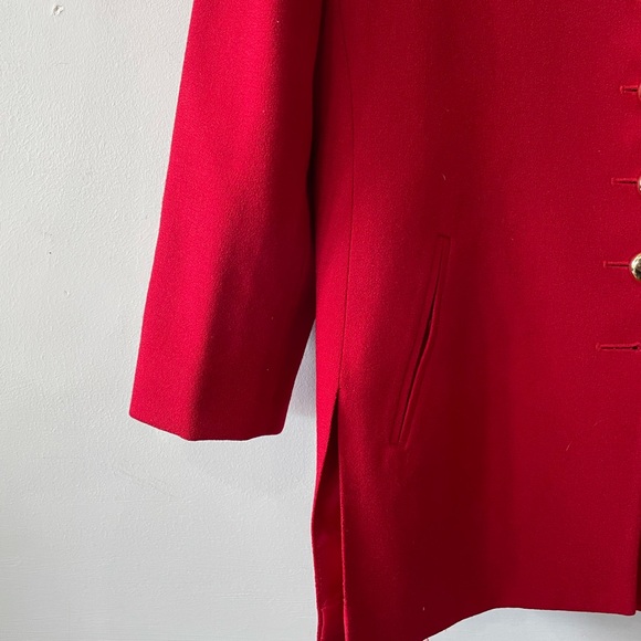 Vintage Christian Dior Red Wool Blazer with Gold Buttons | Christian Dior - Picture 8 of 11
